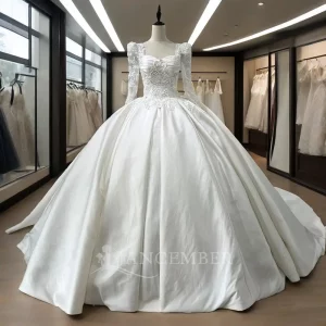 Buy White Long Sleeved High-end Wedding Dress With Heavy Industry And Diamonds Style Scoop Customized свадебное плать in Ghana.